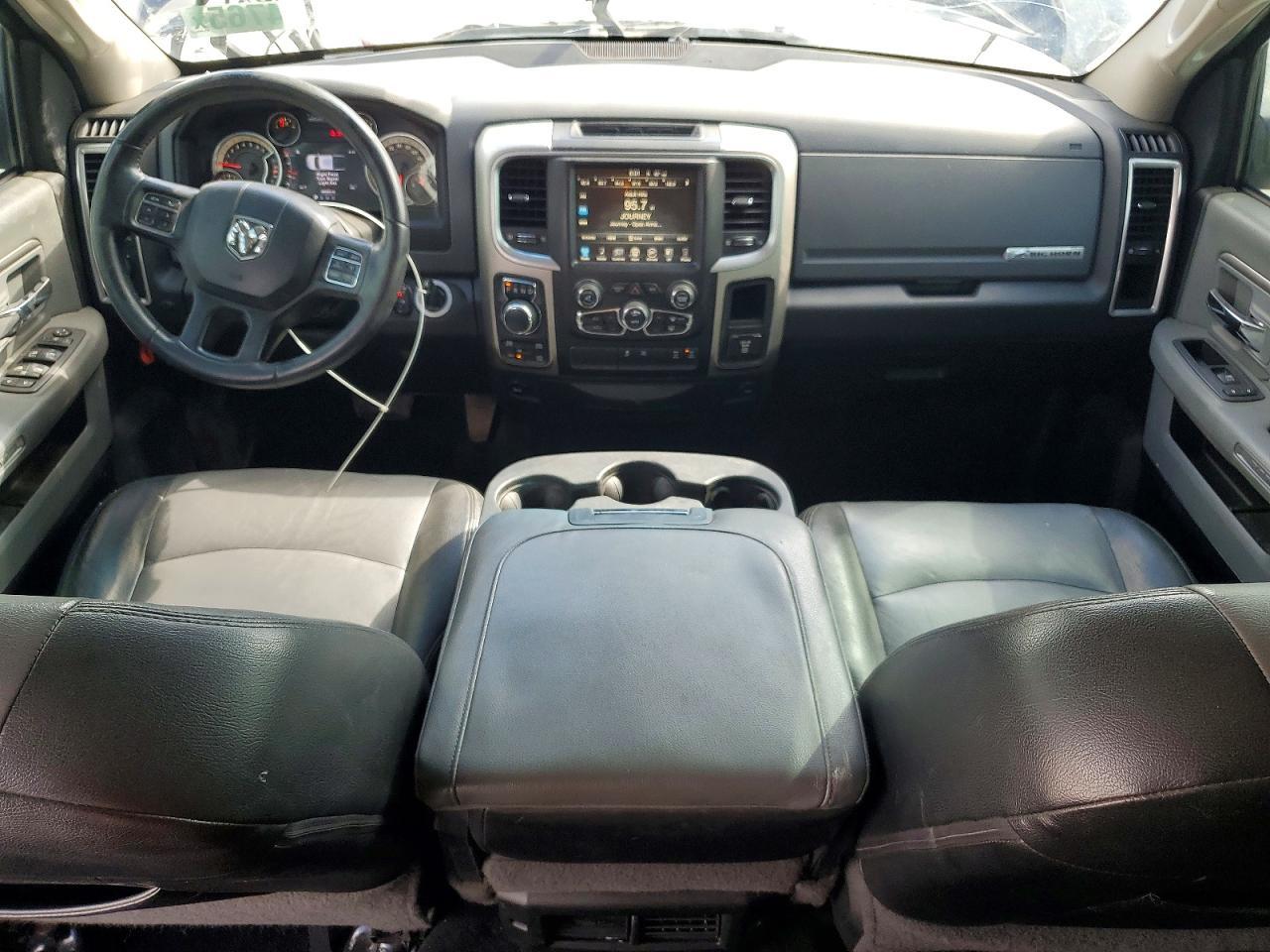 2017 Dodge RAM 1500 SLT