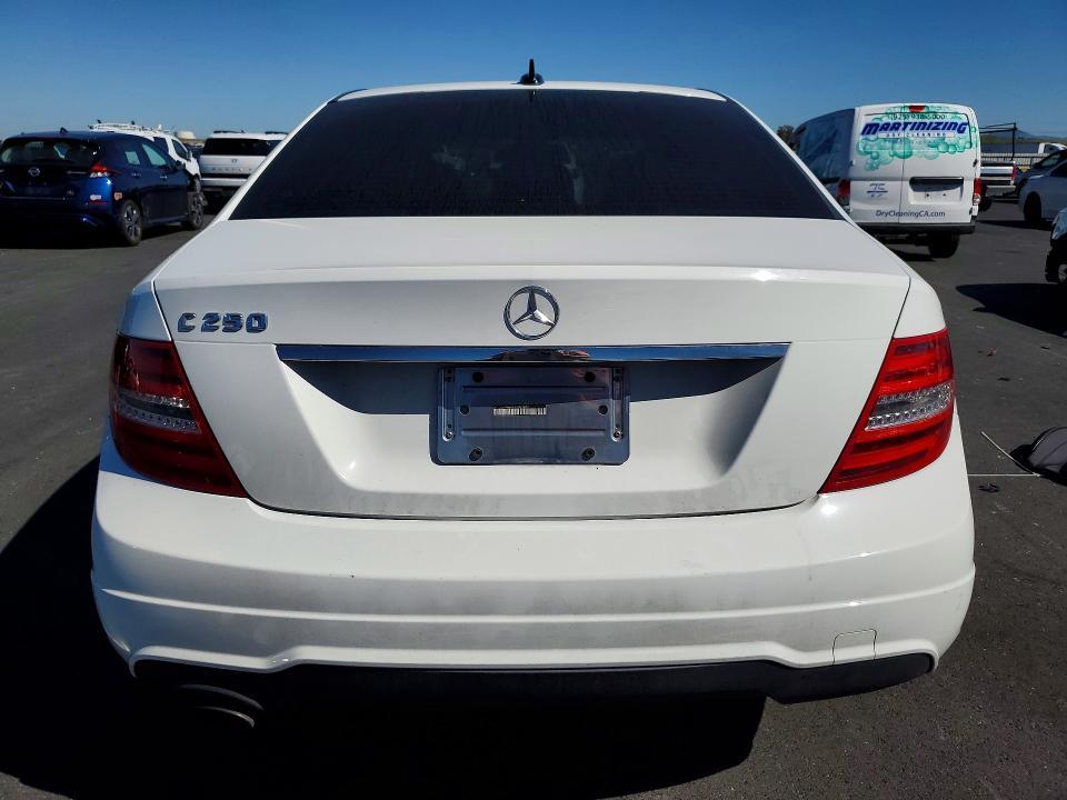 2014 Mercedes-Benz C 250