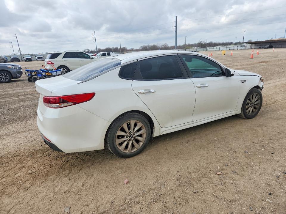 2017 KIA Optima lx