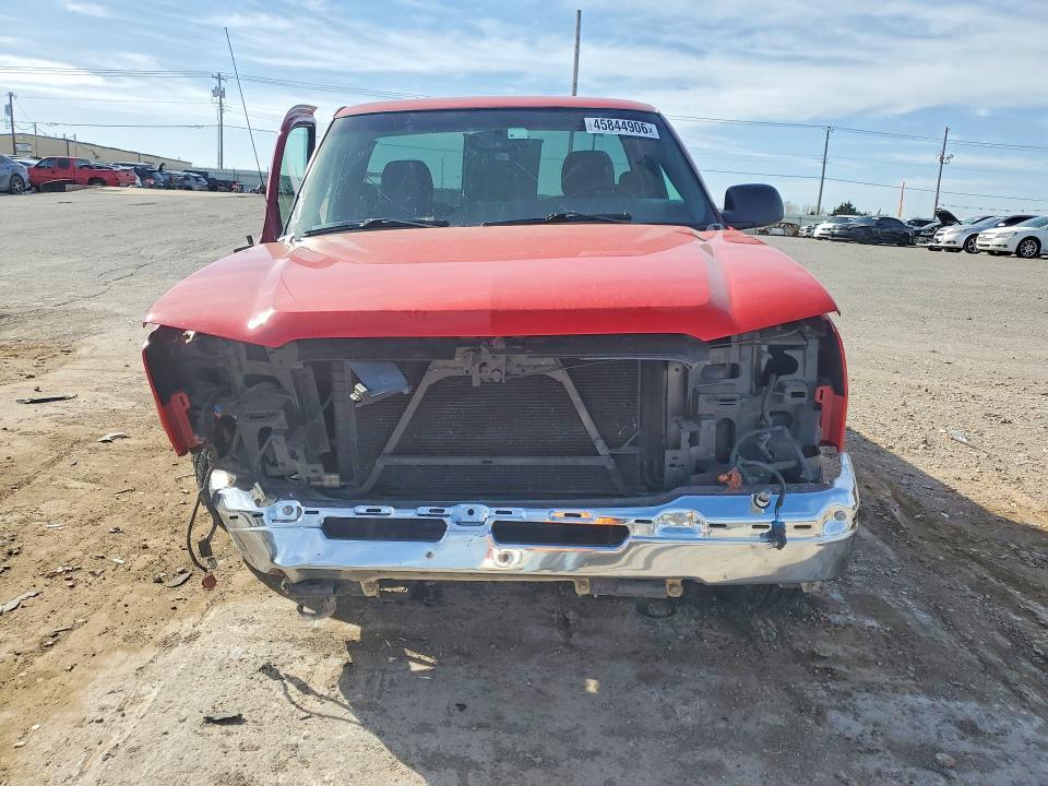 2004 Chevrolet Silverado C1500