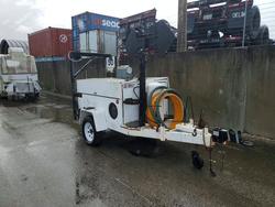 Salvage trucks for sale at Opa Locka, FL auction: 2001 Fenex 2001 Team Fenex Manhole Support Trailer