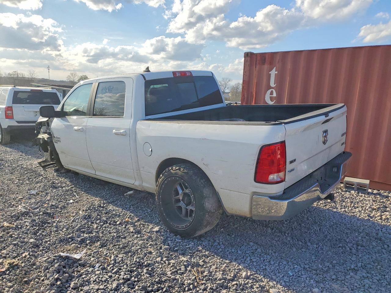 2019 Dodge RAM 1500 Classic SLT