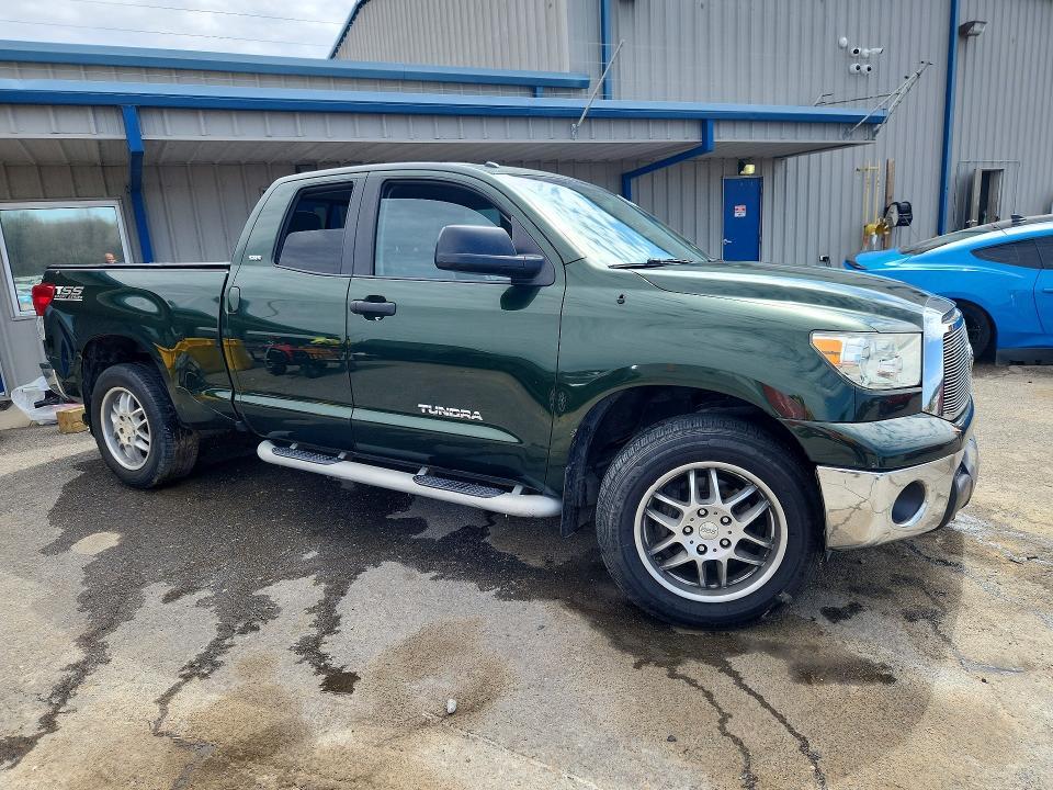 2011 Toyota Tundra Grade