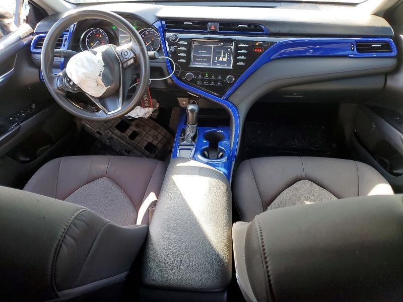 2018 Toyota Camry le