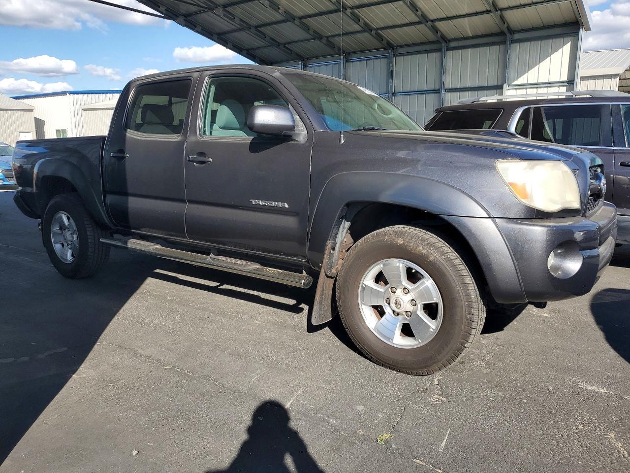 2011 Toyota Tacoma Prerunner V6