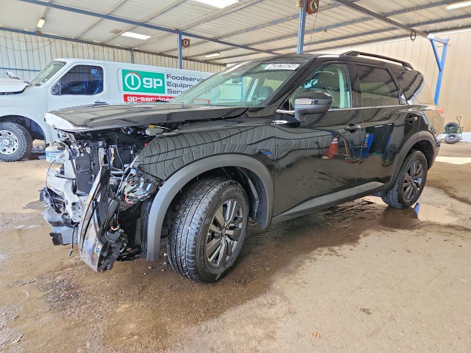 2026 Nissan Pathfinder sv