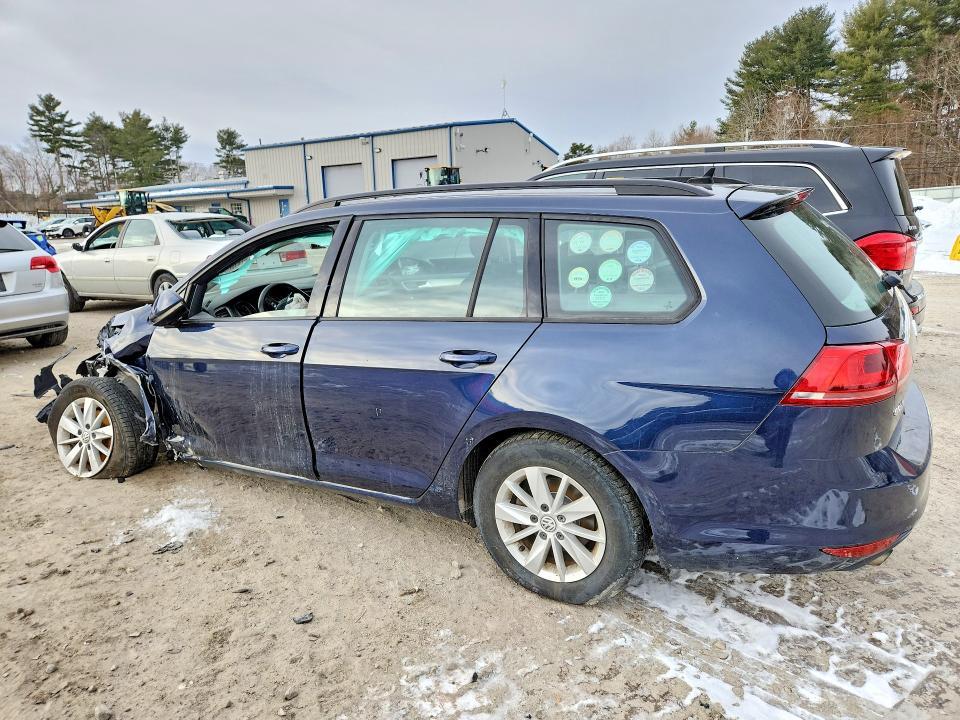 2017 Volkswagen Golf Sportwagen s
