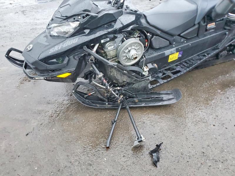 2023 Skidoo Expedition LE 900 AC