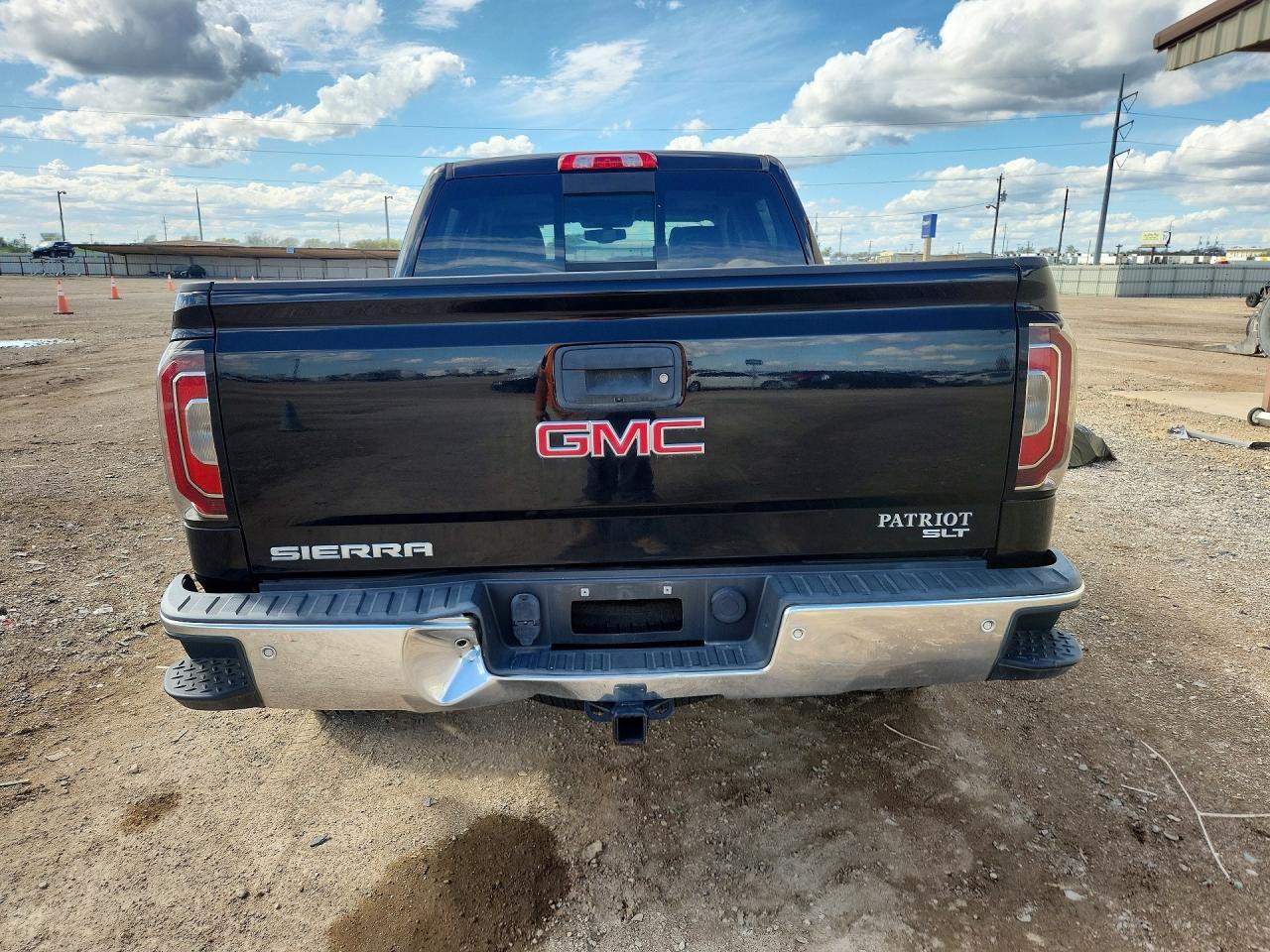 2018 GMC Sierra K1500 SLT