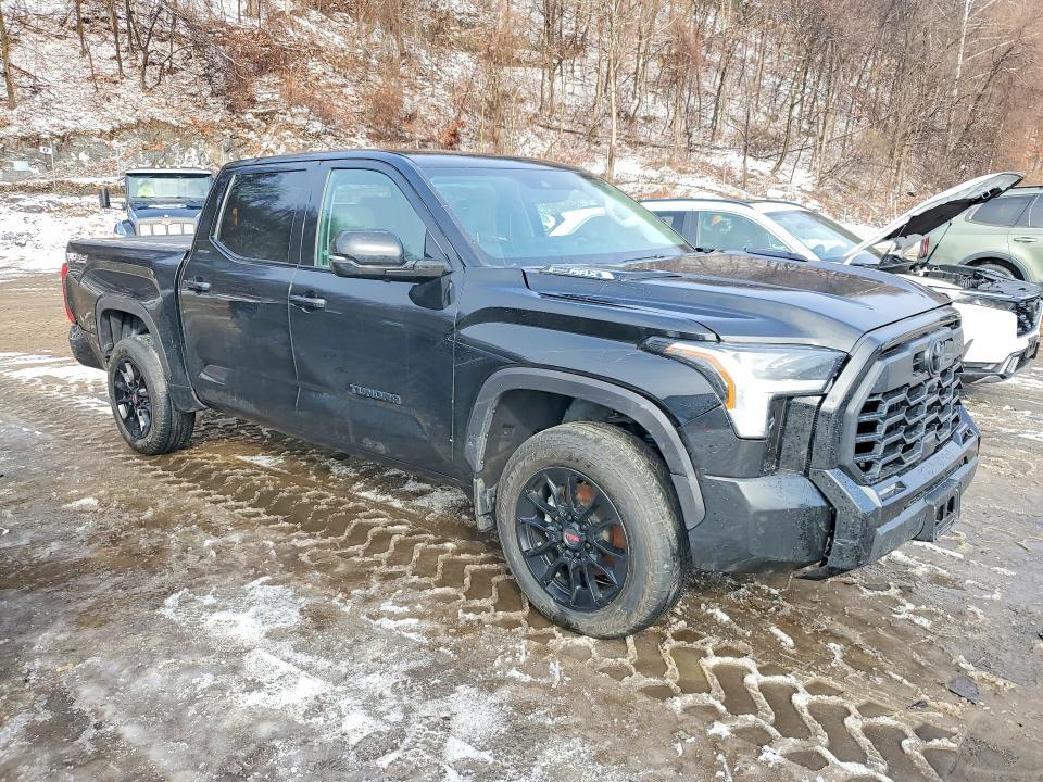 2024 Toyota Tundra Limited HV