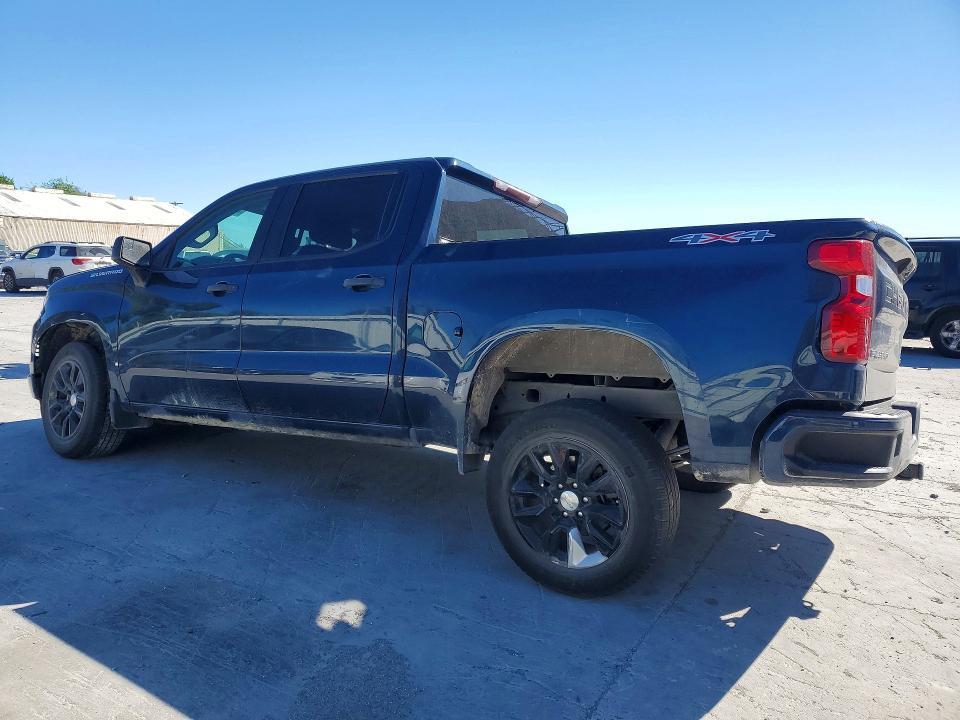2022 Chevrolet Silverado K1500 Custom