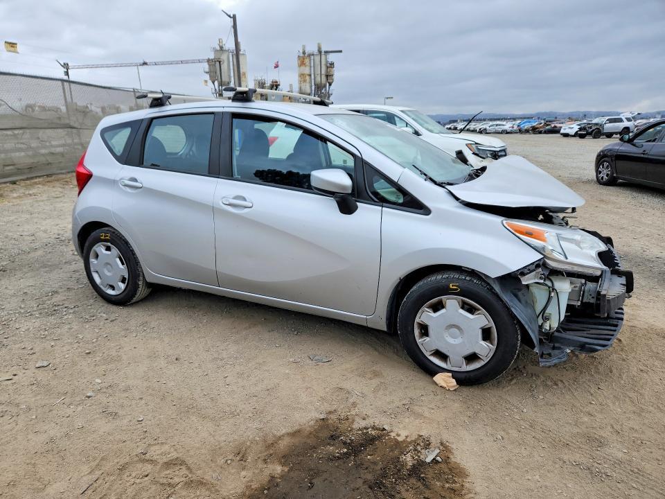 2016 Nissan Versa Note sv