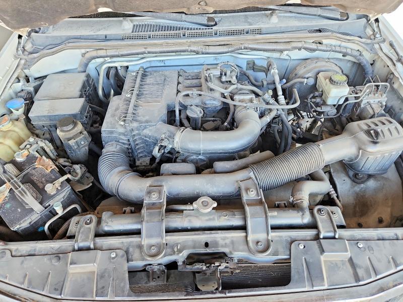 2013 Nissan Frontier s