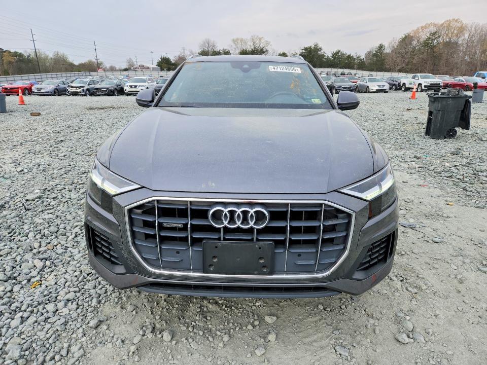 2019 Audi Q8 Premium