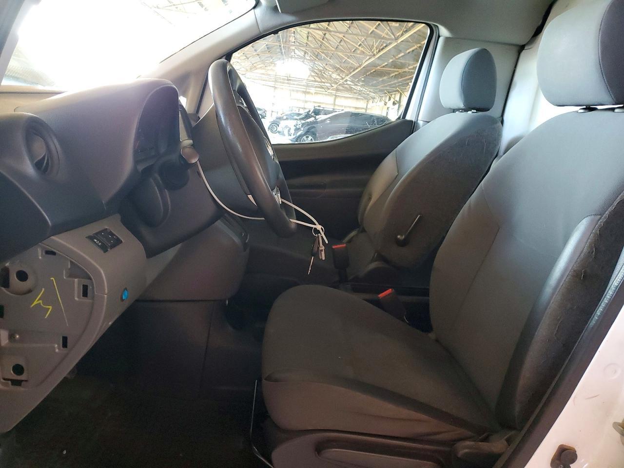 2020 Nissan NV200 SV