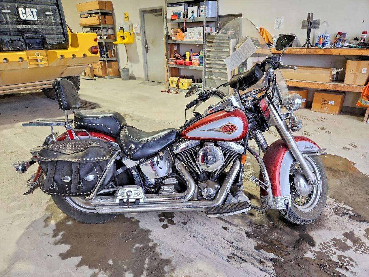 1999 Harley-Davidson Flstc