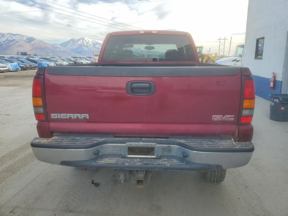 2005 GMC Sierra K2500 Heavy Duty