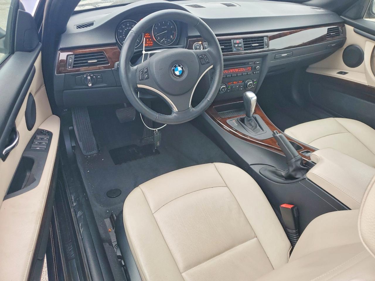 2011 BMW 328 i