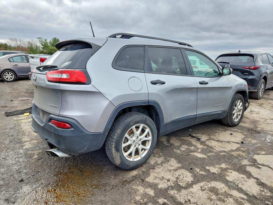 2017 Jeep Cherokee Sport