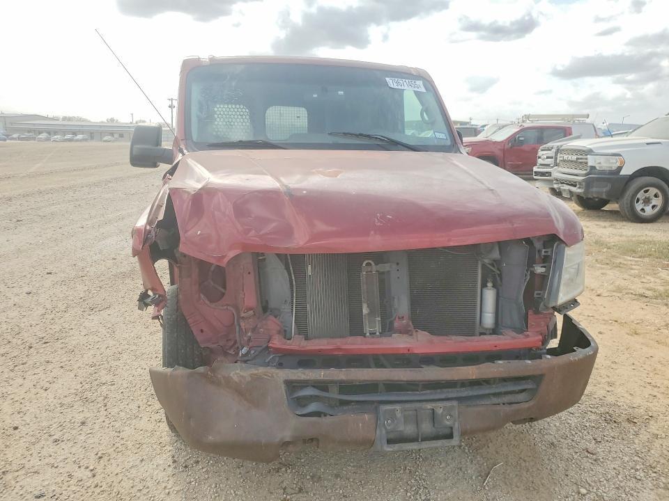 2016 Niss AN NV 1500 Delivery Van