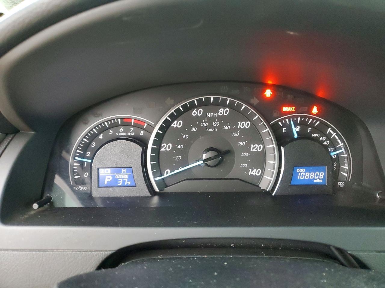2013 Toyota Camry le