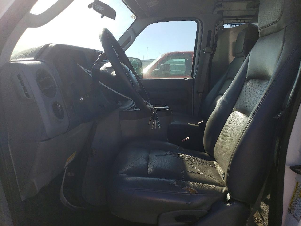 2010 Ford E-250