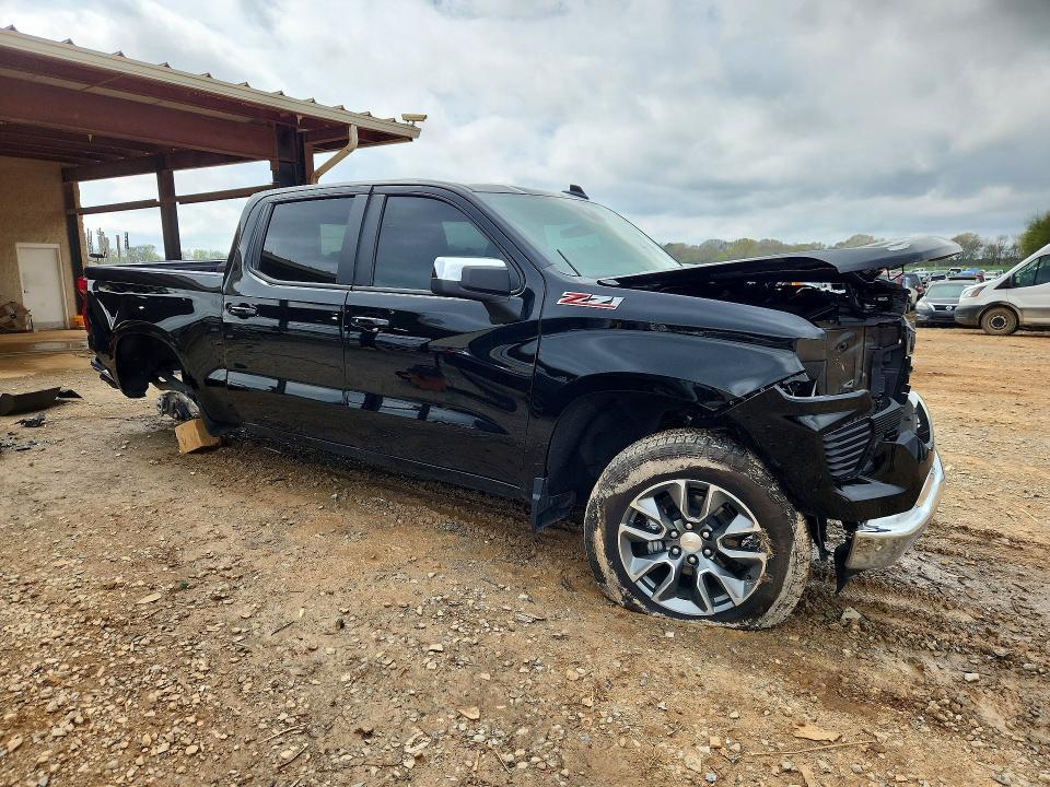 2025 Chevrolet Silverado K1500 LT