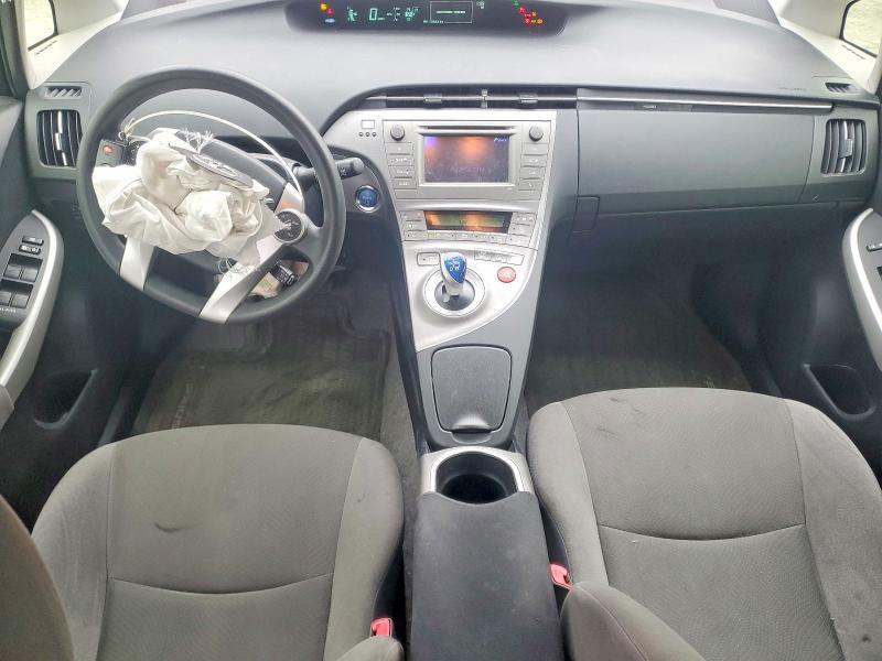 2013 Toyota Prius two