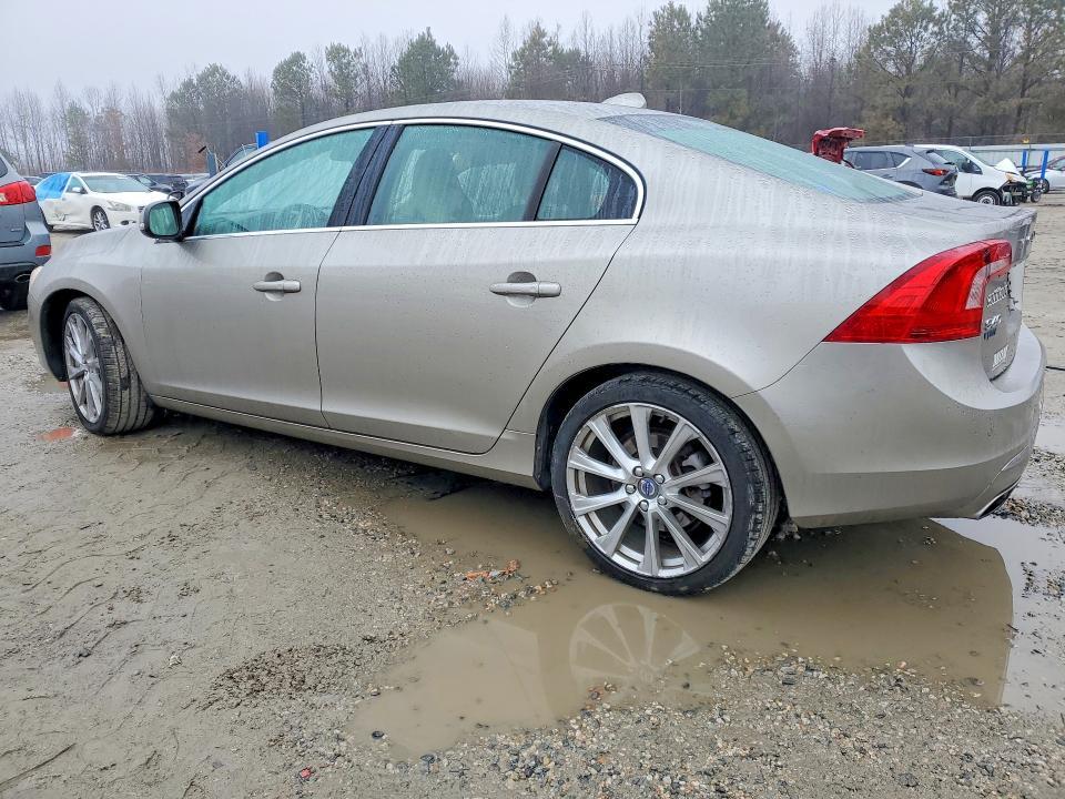 2016 Volvo S60 Platinum