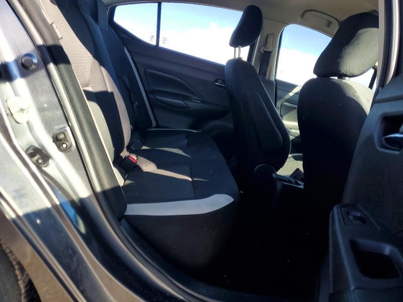 2020 Nissan Versa sv