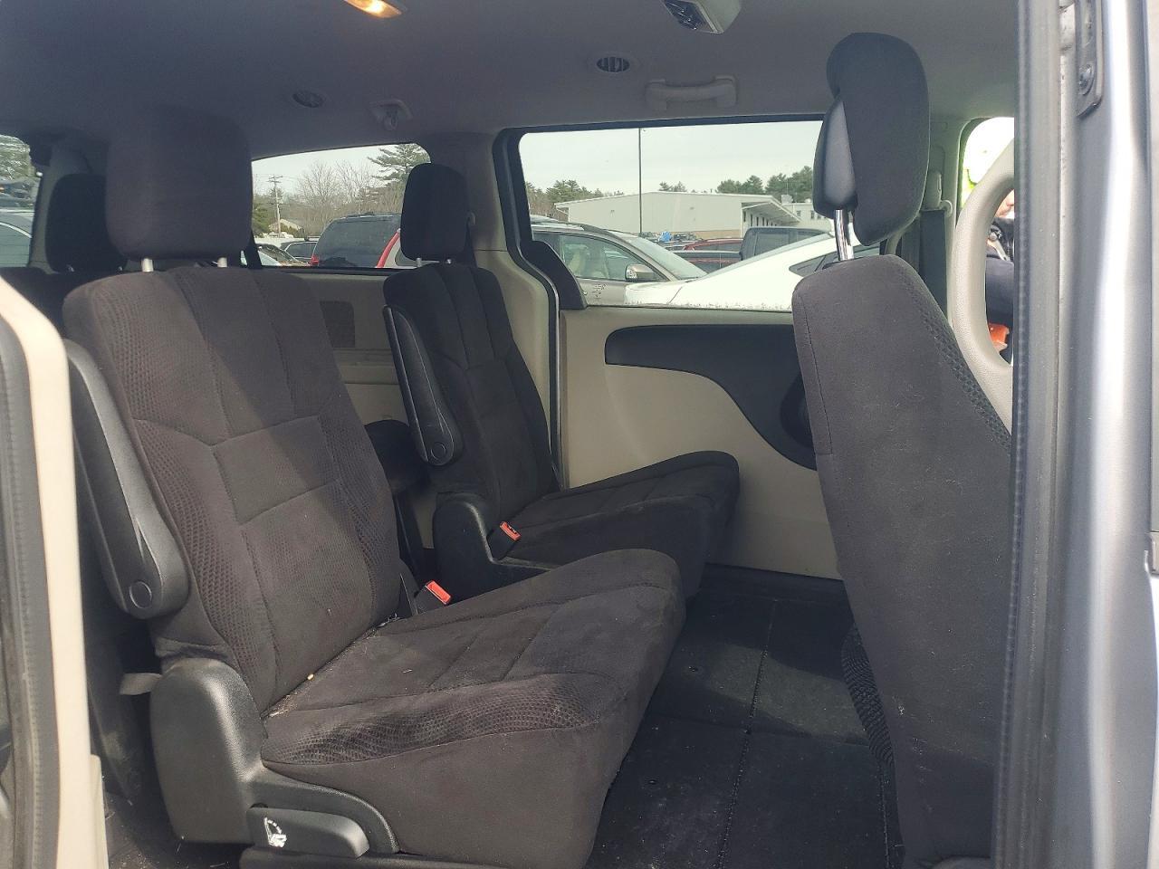 2013 Dodge Grand Caravan se