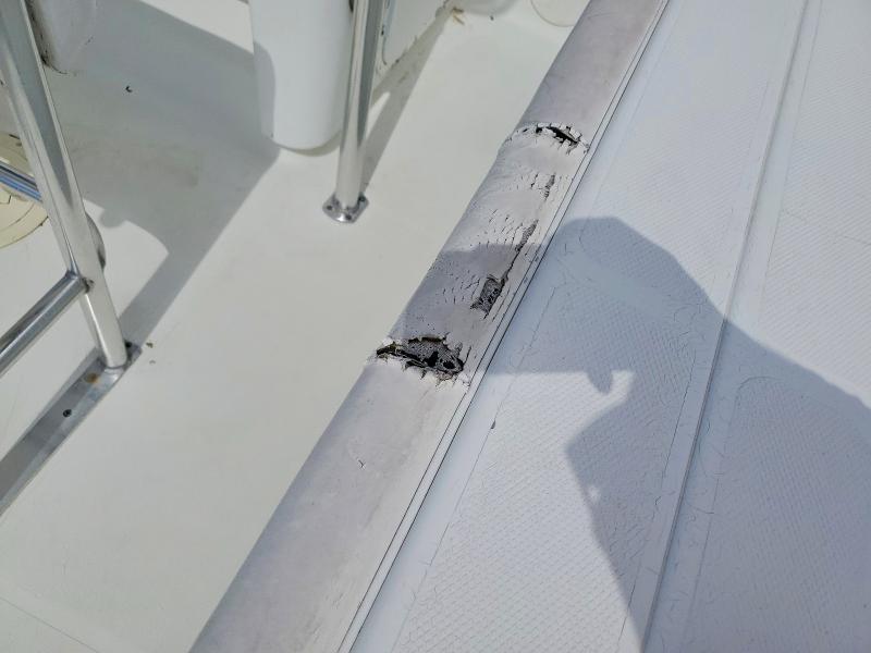 2003 Dynasty Boats Boat