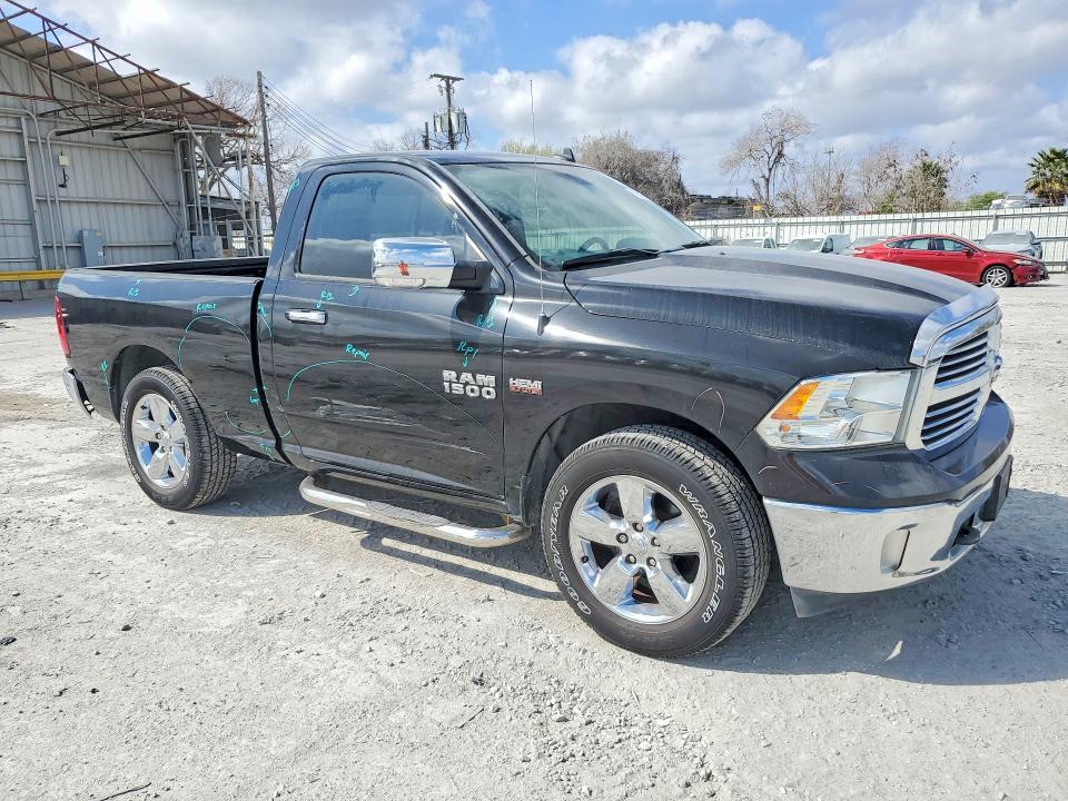 2016 Dodge RAM 1500 SLT