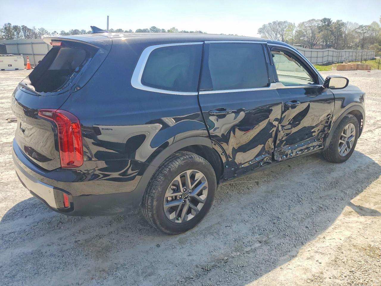 2025 KIA Telluride lx