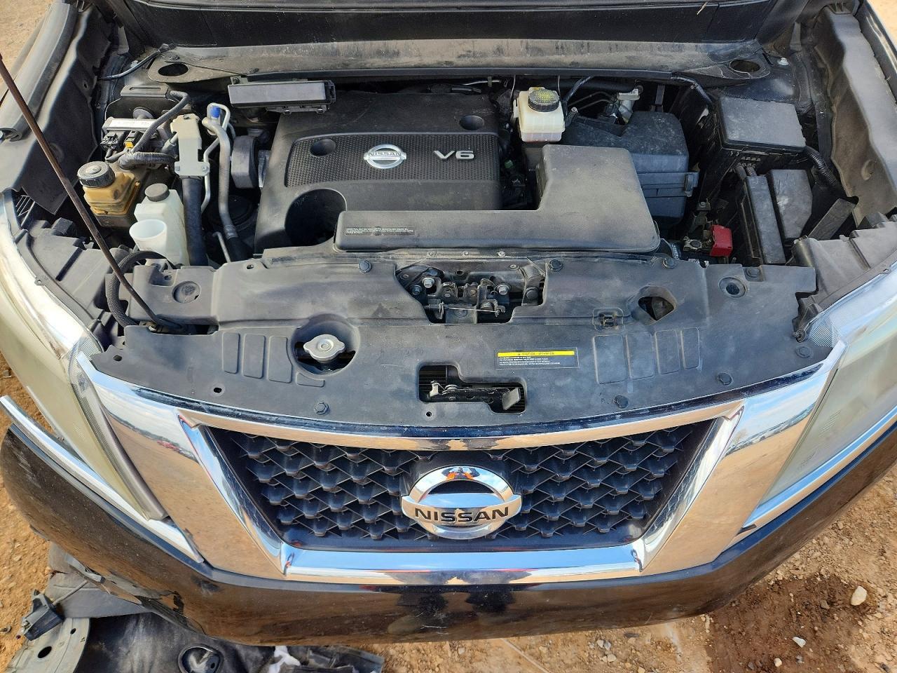 2014 Nissan Pathfinder s
