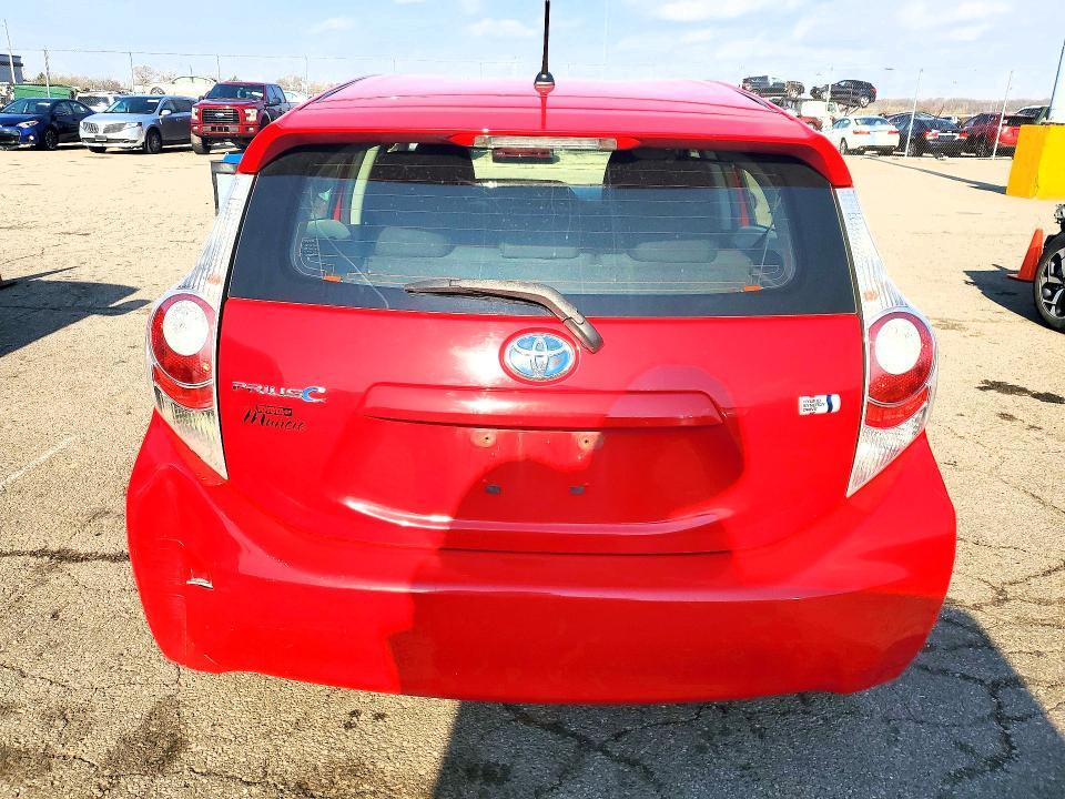 2014 Toyota Prius c two