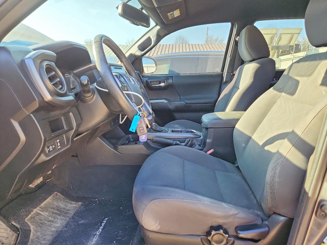 2016 Toyota Tacoma TRD Sport