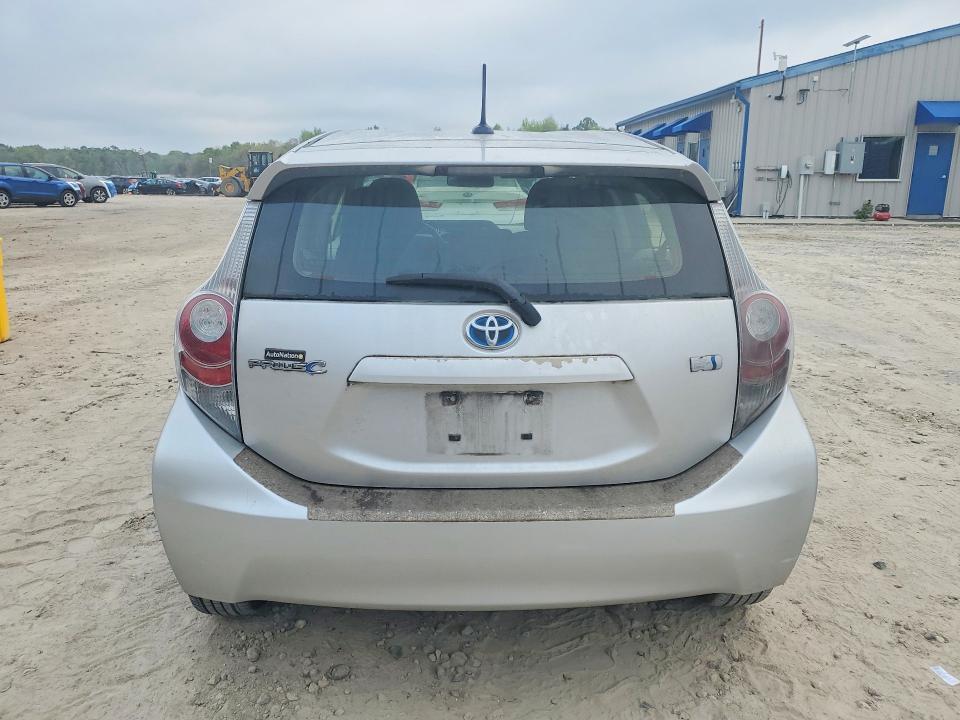 2013 Toyota Prius c Three