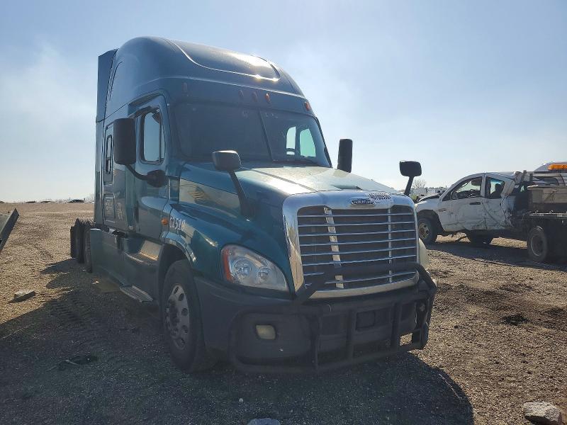2016 Freigliner 2016 Freightliner Cascadia 125 Semi Truck
