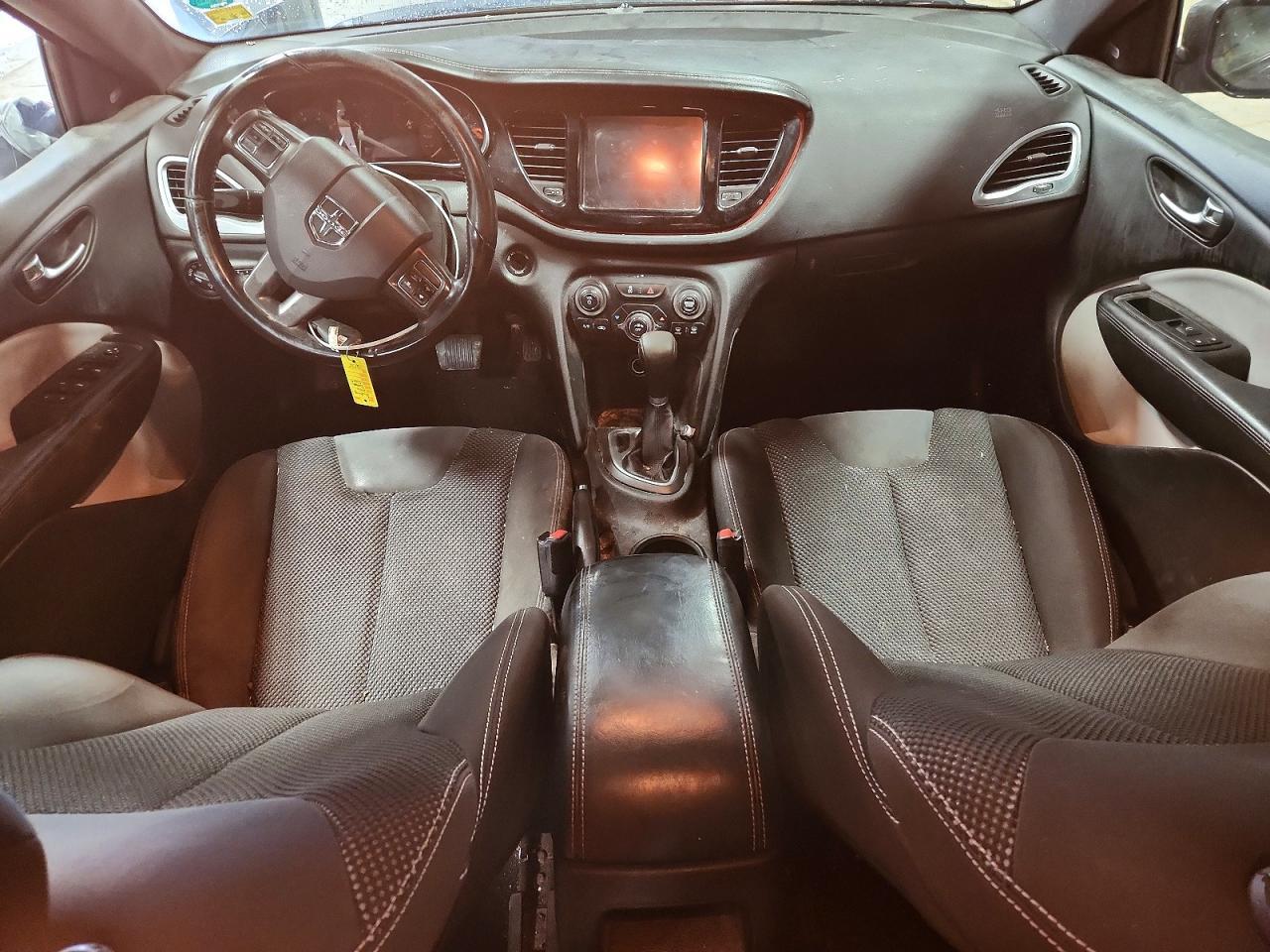 2016 Dodge Dart sxt