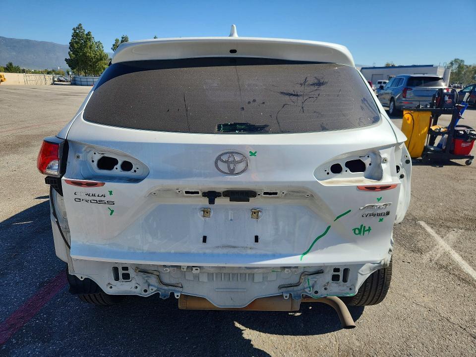 2023 Toyota Corolla Cross Hybrid s