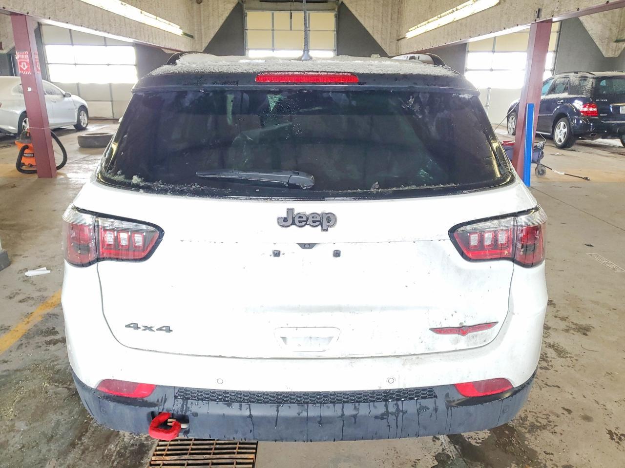 2025 Jeep Compass Trailhawk