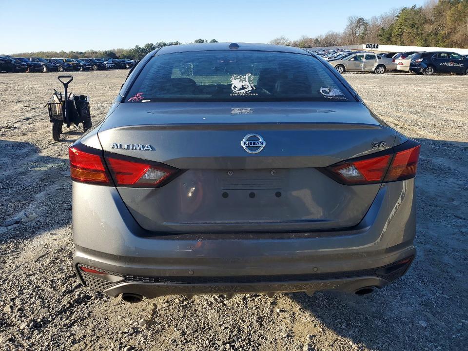 2020 Nissan Altima 2.5 sr