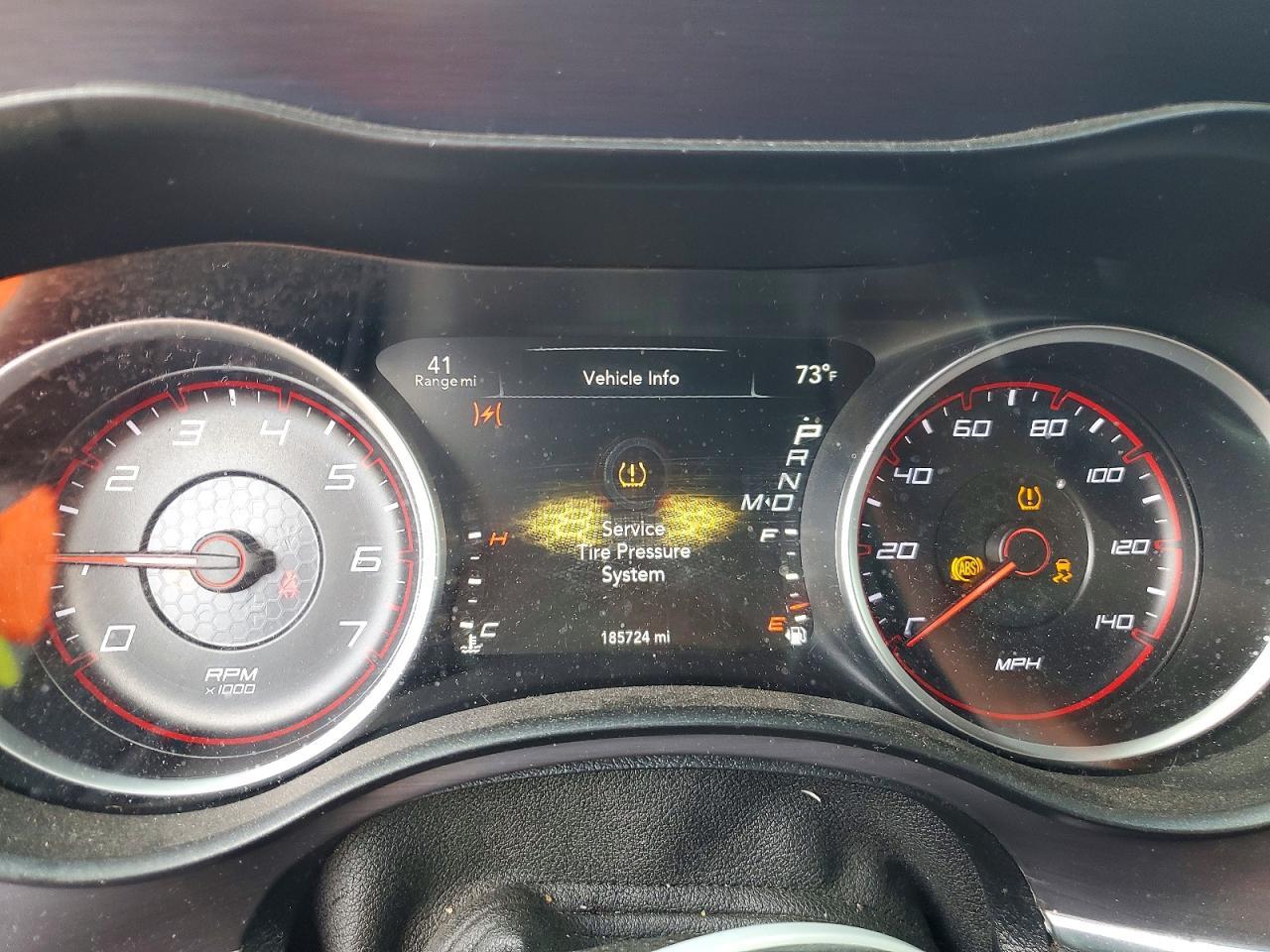 2015 Dodge Charger se