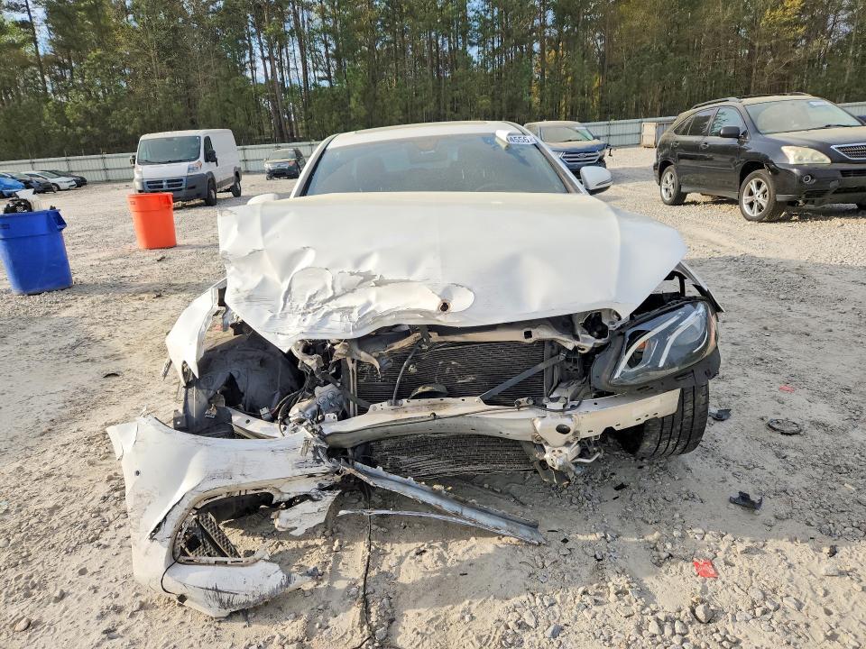 2017 Mercedes-Benz E 300 4matic