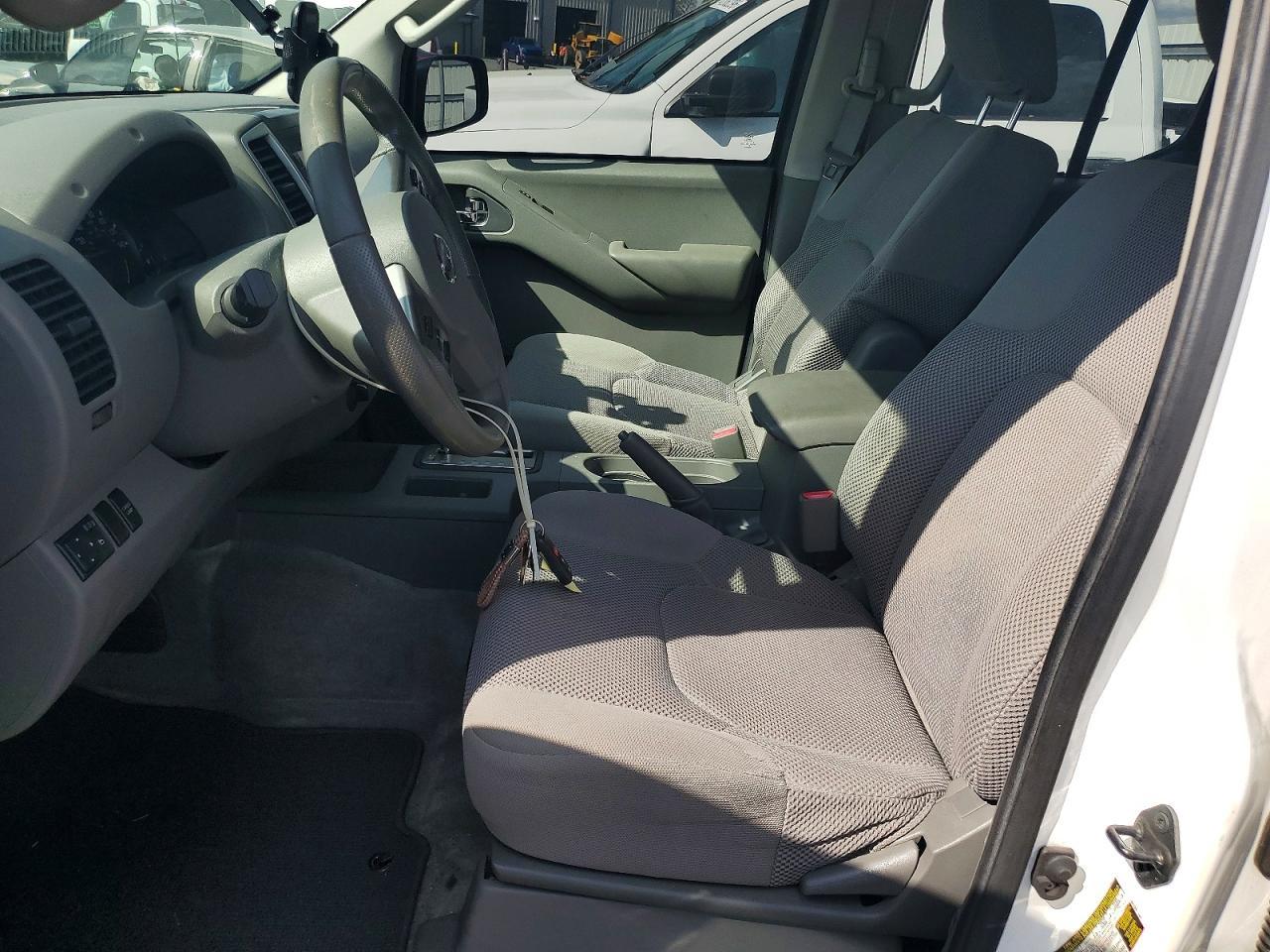 2012 Nissan Frontier S