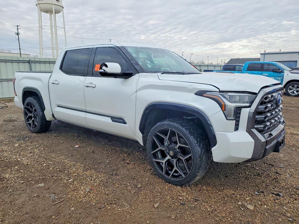 2023 Toyota Tundra Platinum hv