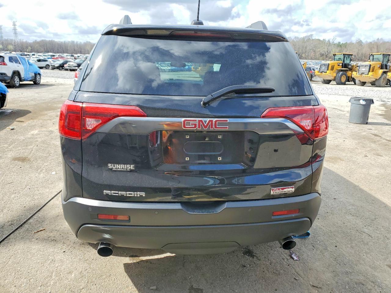 2017 GMC Acadia all Terrain