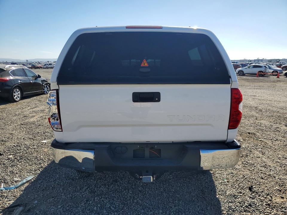 2018 Toyota Tundra SR5