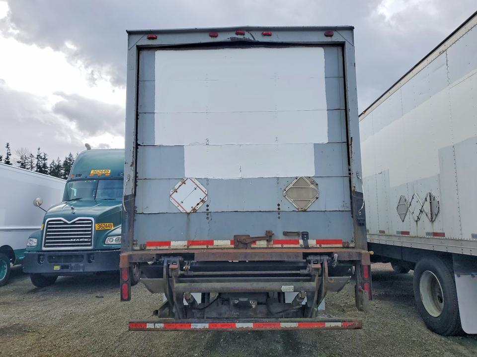 2009 International MA025 BOX Truck